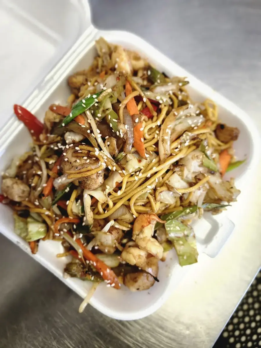 Shrimp Chowmein