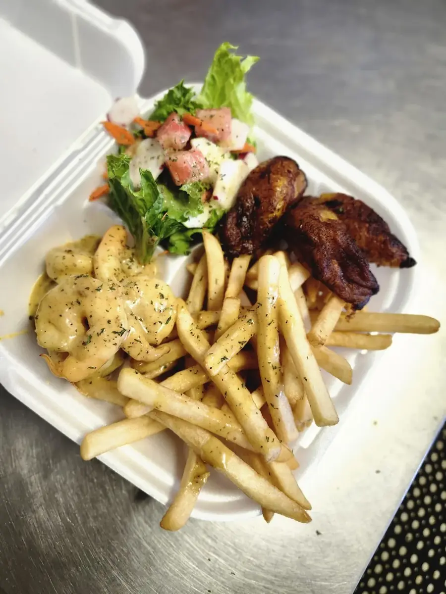Coconut Curry Shrimp Meal