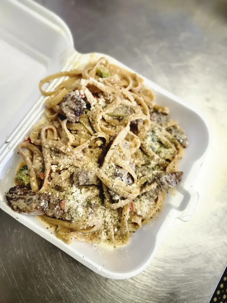 Steak Fettuccine Alfredo